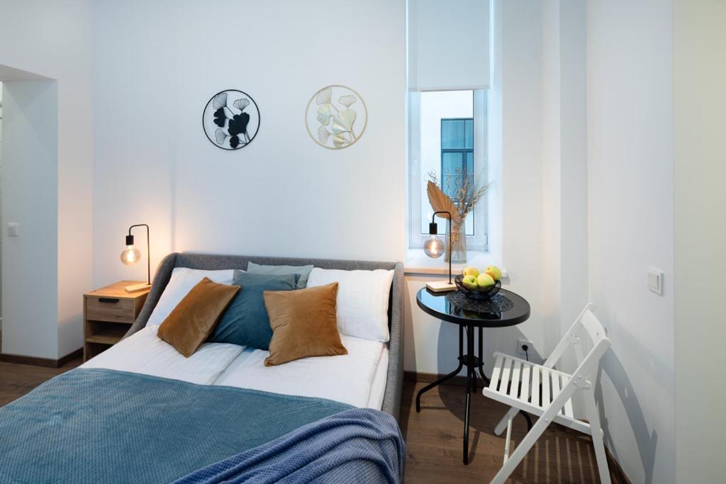 Kalnina Street Studio Apartment Riga Buitenkant foto